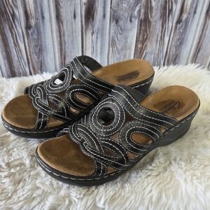 Clarks Black and Brown Women's Mules Size 7m